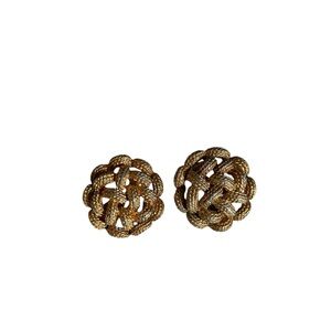 1980’s Monet Vintage Woven Design Gold Clip On Earrings